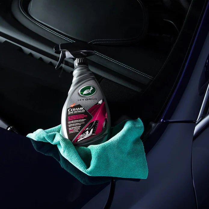 Click to expand HYBRID SOLUTIONS CERAMIC WAX 3 IN 1 DETAILER 946 ML